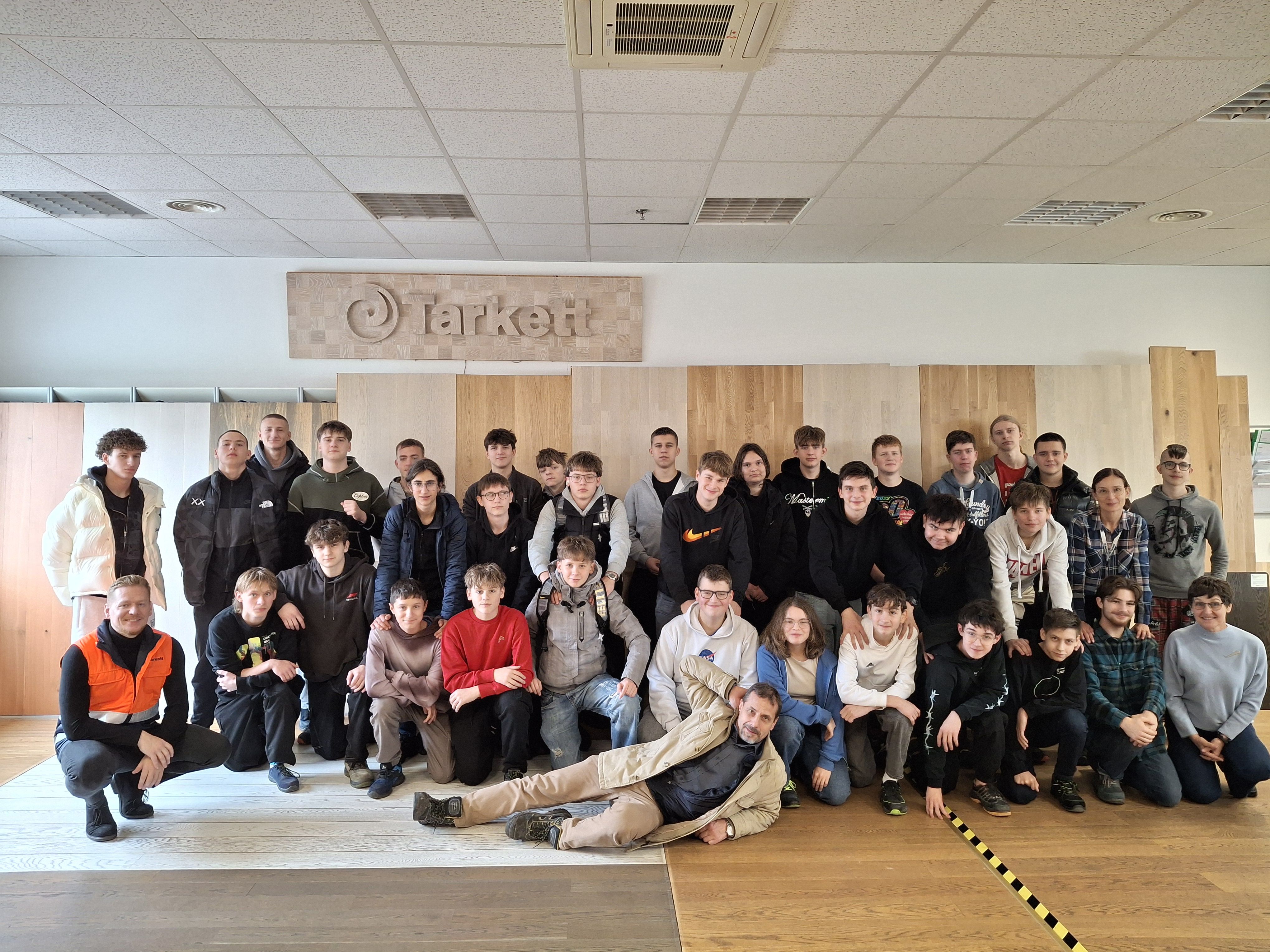 Młodzi drzewiarze z wizytą w Orzechowie